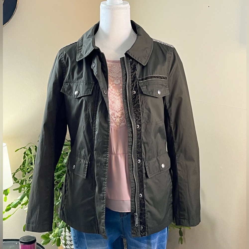 Womens Sam Edelman Field jacket in Army green with plaid. Size small